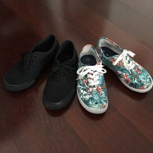 🎀 Little Girl’s Sneakers 🎀